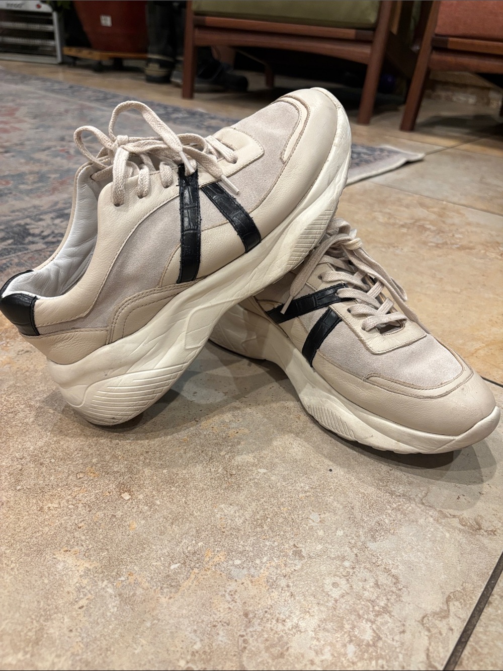 Massimo Dutti Men's Cream Suede & Leather Sneakers with Black Stripe